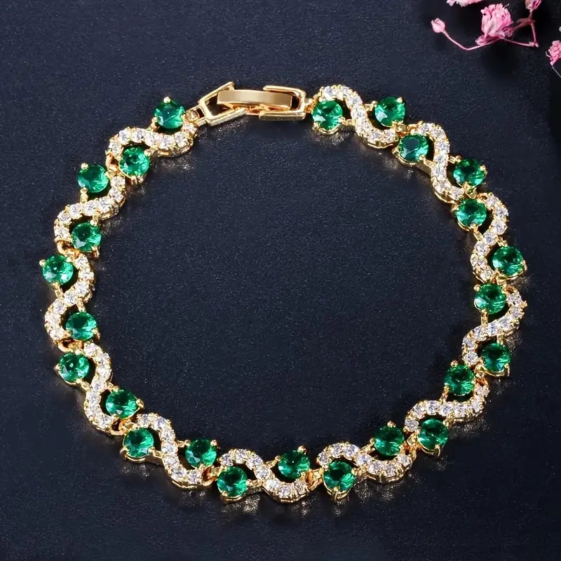 Isla Emmeranthe Bracelet | Gold