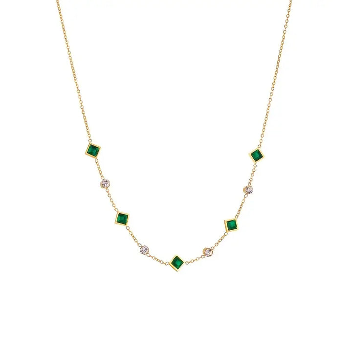 Amelisse Liora Necklace | Gold
