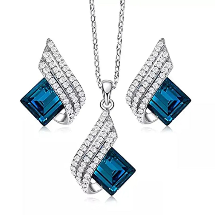 Elara Luminescence Jewelry Set | White Gold
