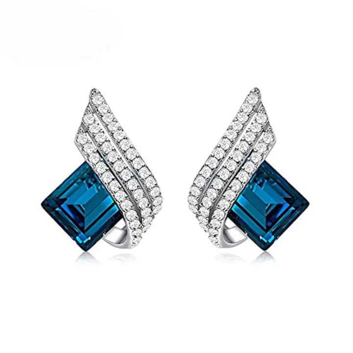 Elara Luminescence Jewelry Set | White Gold