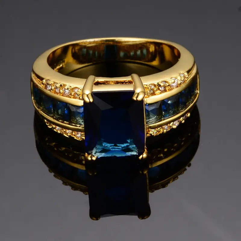 Elara Bluemont Ring | Gold