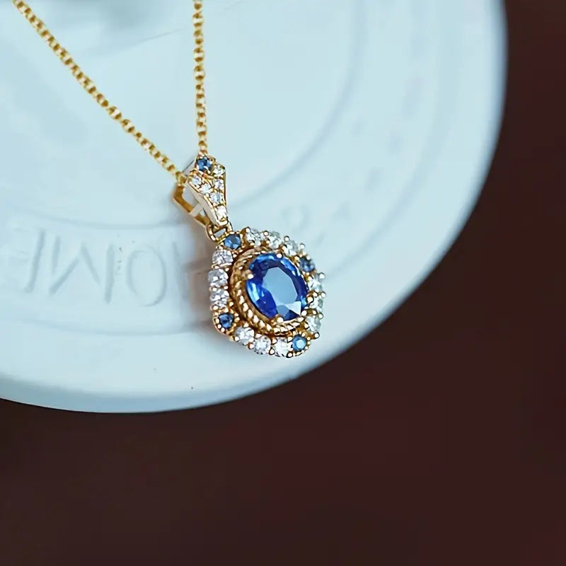 Celestia Twilight Pendant | Gold