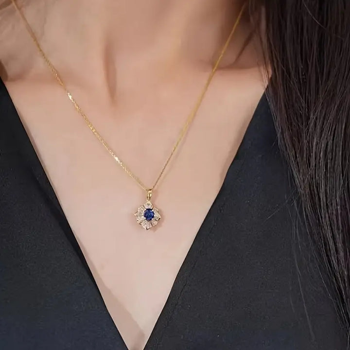 Celestia Luminara Necklace | Gold