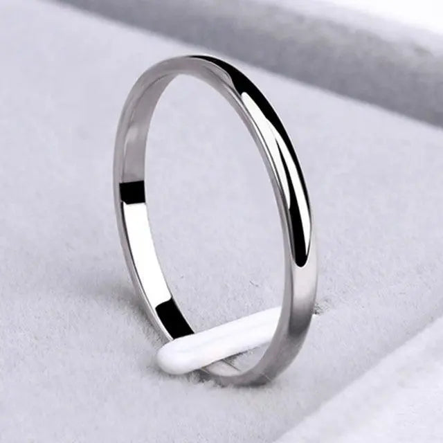 Elegant band crafted from gold and silver