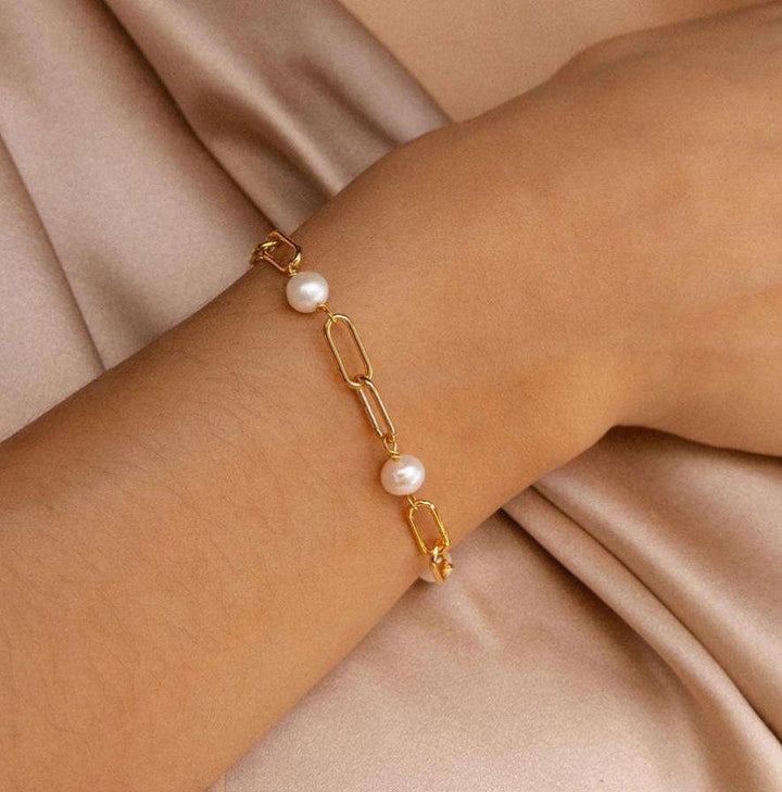 Classic White Pearl Crystal Link Bracelet
