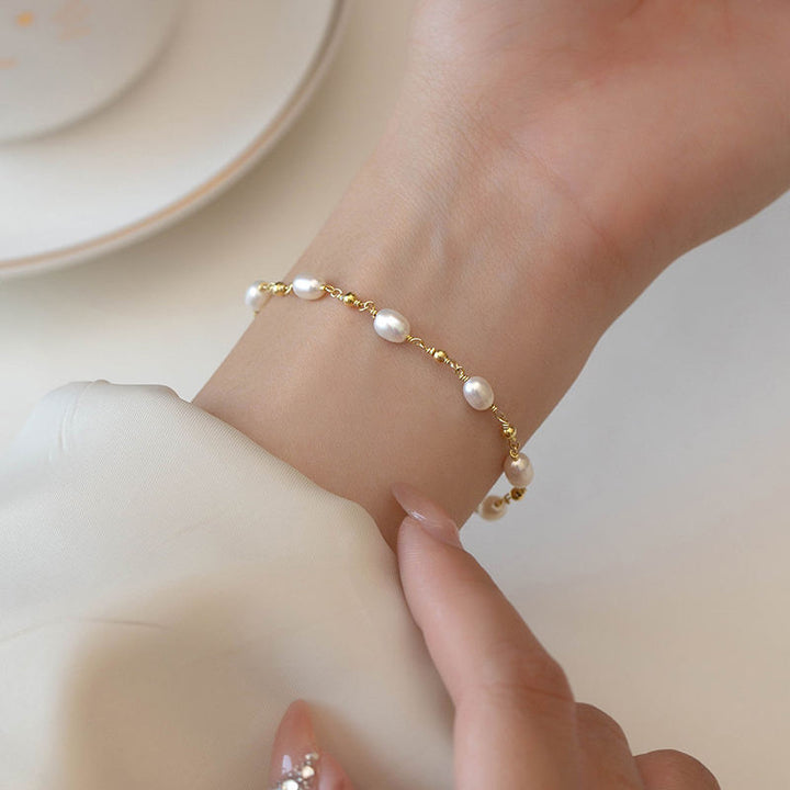 Classic Pearl Beaded Bracelet