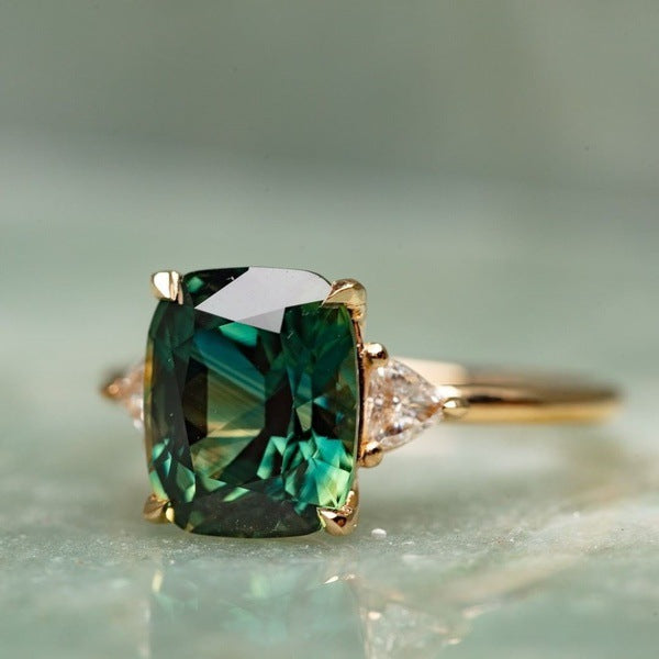 Retro-Style Blue Stone Ring | Rose Gold