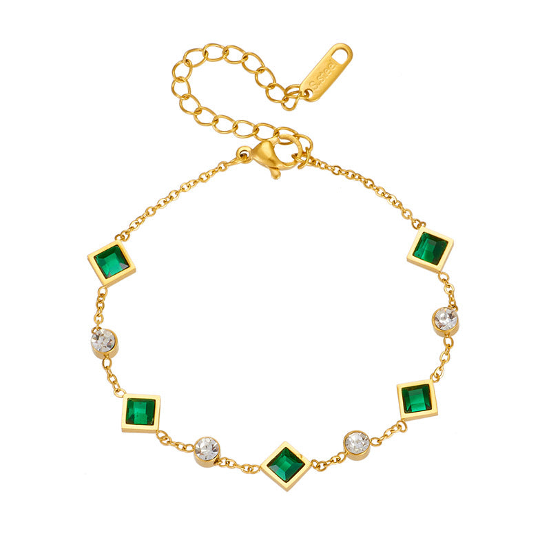 Amelisse Liora Bracelet | Gold