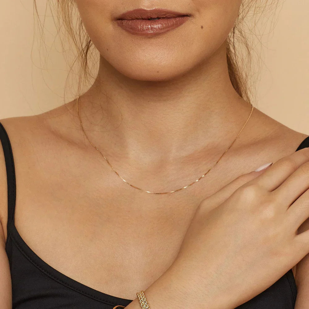 Chic Charm Necklace | Gold