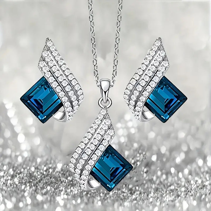 Elara Luminescence Jewelry Set | White Gold