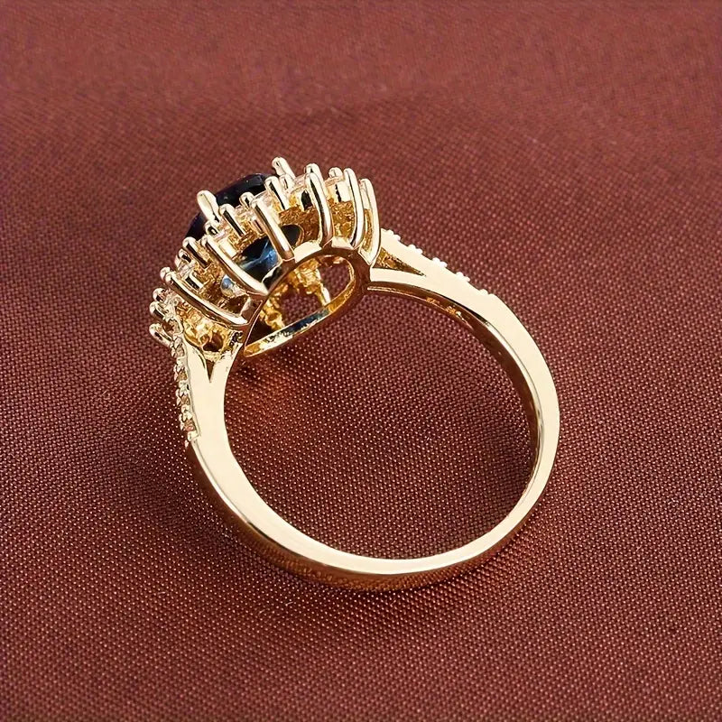 Zarielle Luminara Ring | Gold