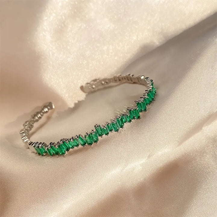 Livia Thalys Ring | White Gold