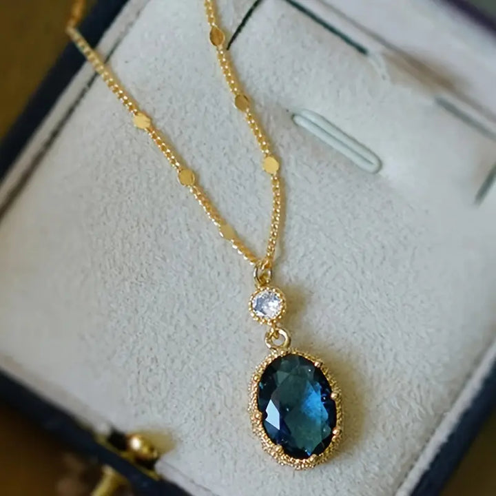 Celestia Vespera Necklace | Gold