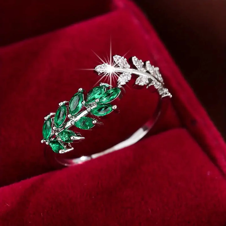Vivara Elara Ring | White Gold