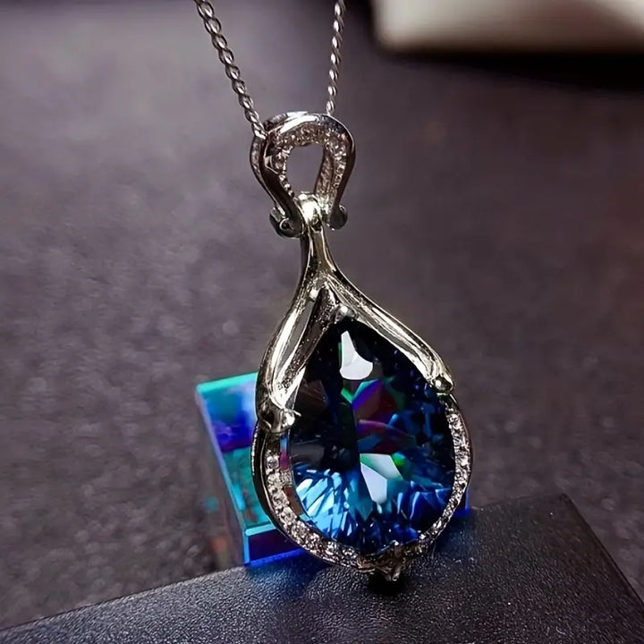 Celestia Luminara Necklace | White Gold
