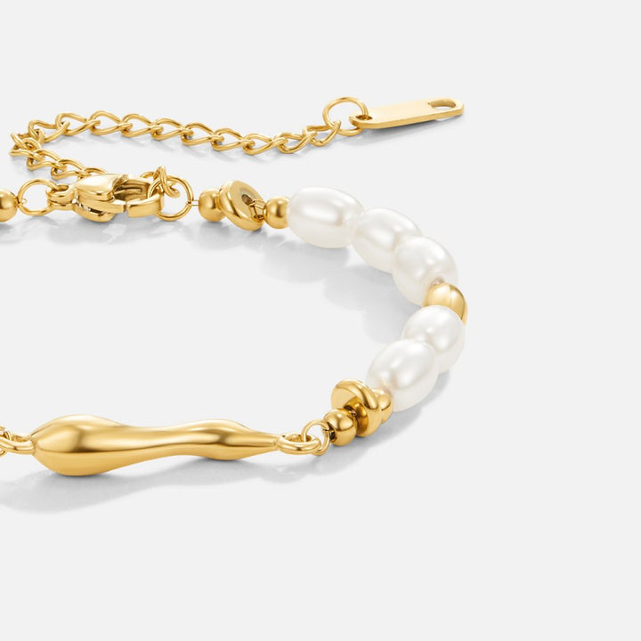 Radiant Ocean Pearl Bracelet