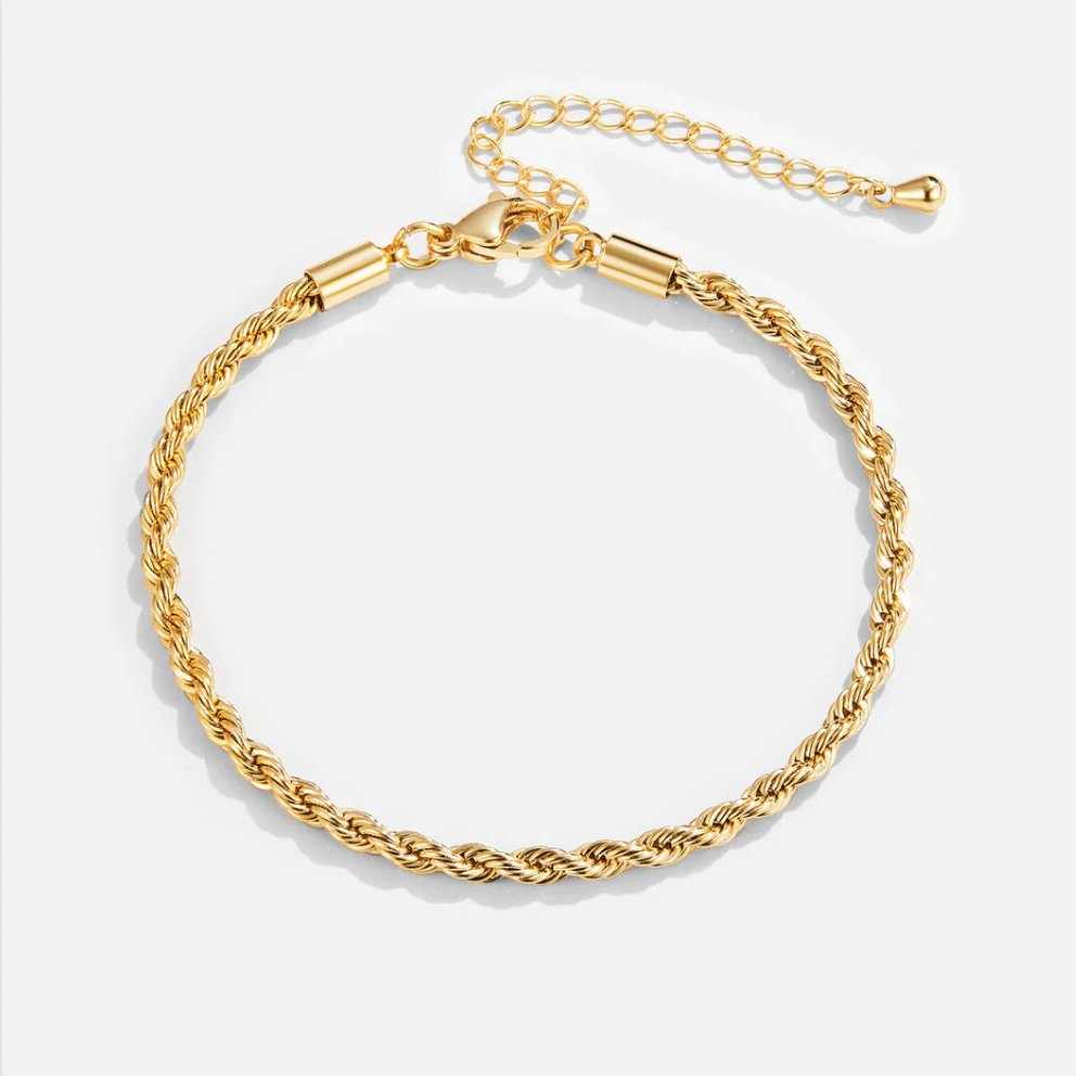 Elegant Spiral Gold Bracelet